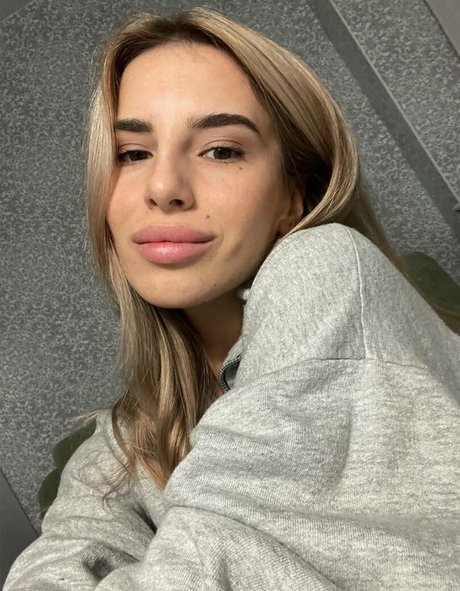 Foto di nudo di fuga di OnlyFans di Kris Blow