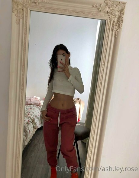 Foto di nudo di fuga di OnlyFans di Ashley Rose