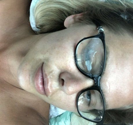 Foto di nudo di fuga di OnlyFans di Jennifer Ann