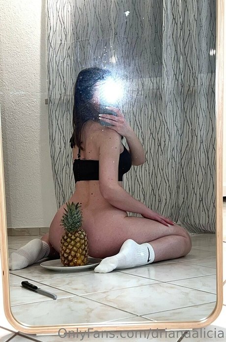 Foto di nudo di fuga di OnlyFans di Drianaalicia