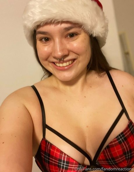 Foto di nudo di fuga di OnlyFans di Fandomreactions