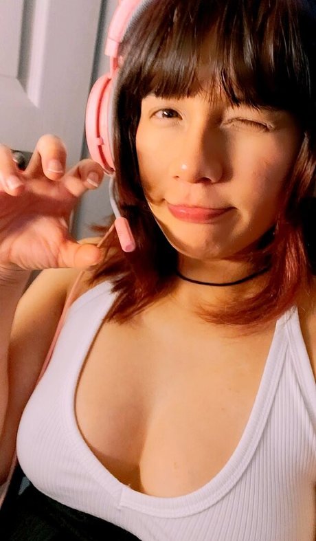 Foto di nudo di fuga di OnlyFans di Themeowtastickat