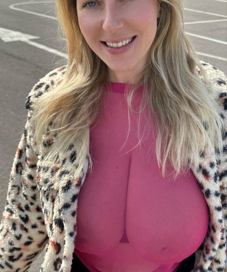 Foto di nudo di fuga di OnlyFans di Anna Kochetova