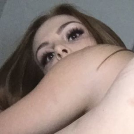 Foto di nudo di fuga di OnlyFans di Crazyforfeet