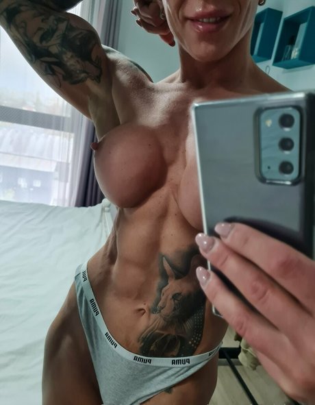 Foto di nudo di fuga di OnlyFans di Crazyxbody