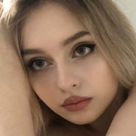 Foto di nudo di fuga di OnlyFans di Maryana Moss