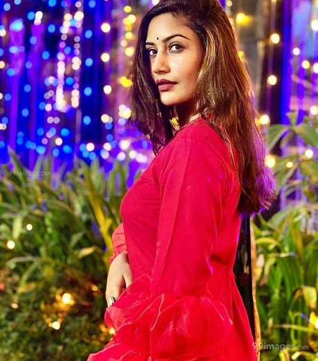 Surbhi Chandna