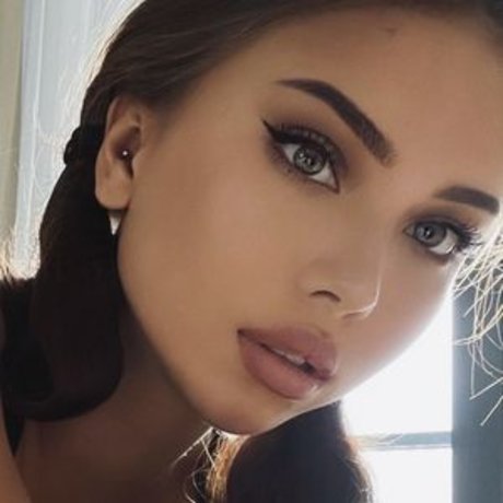 Foto di nudo di fuga di OnlyFans di Kseniya Gato
