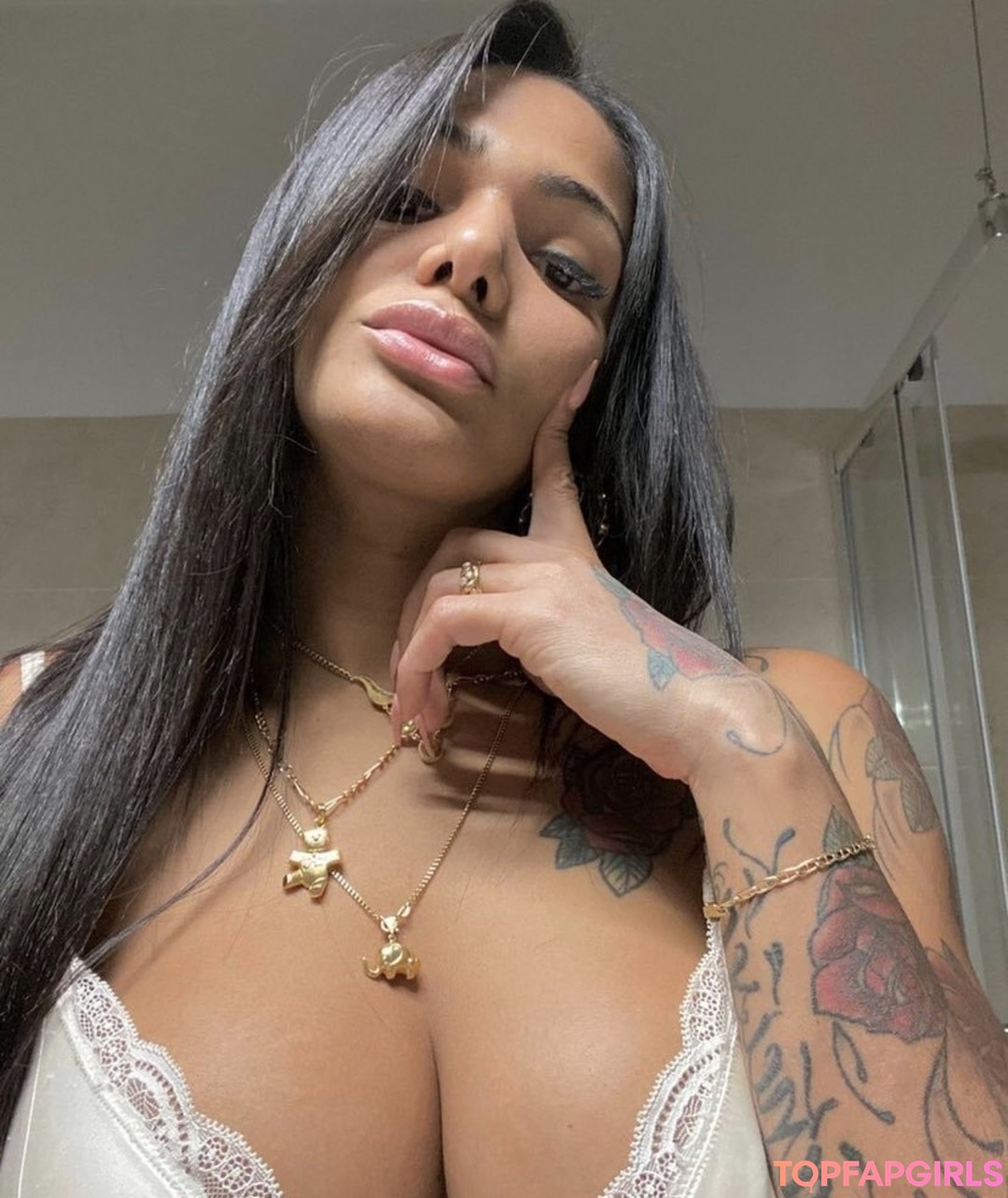 Foto di nudo di fuga di OnlyFans di Krissttal Ruizz #21 Foto di nudo di fuga di OnlyFans di Krissttal Ruizz #21