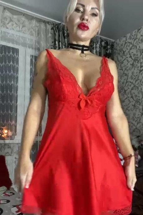Foto di nudo di fuga di OnlyFans di Hotnessi