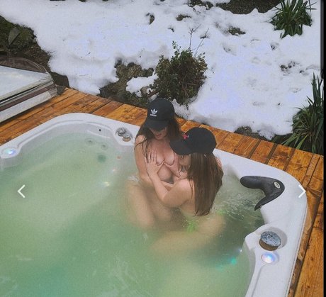 Foto di nudo di fuga di OnlyFans di Jadem00n