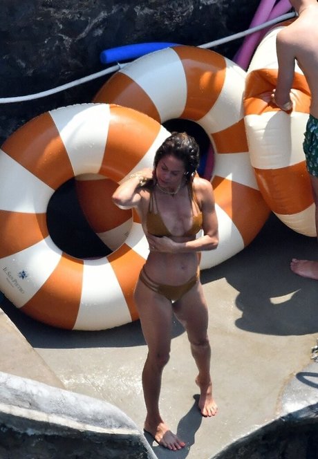 Foto di nudo di fuga di OnlyFans di Brooke Burke