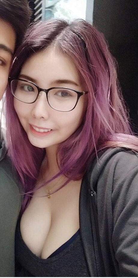 Foto di nudo di fuga di OnlyFans di Crystalcyj