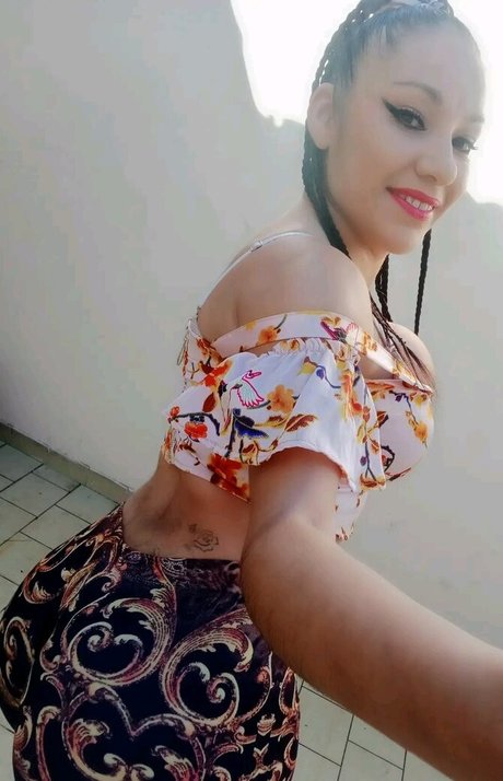Foto di nudo di fuga di OnlyFans di Barbymaydana