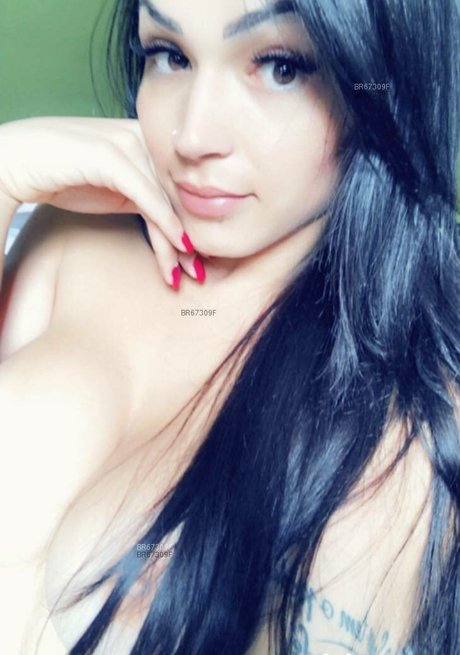 Foto di nudo di fuga di OnlyFans di Giovana Teixeira