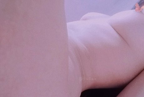 Foto di nudo di fuga di OnlyFans di Yucas