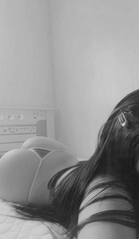 Foto di nudo di fuga di OnlyFans di Yucas