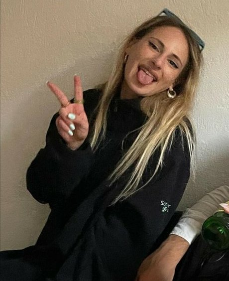 Foto di nudo di fuga di OnlyFans di Sophia Zisi