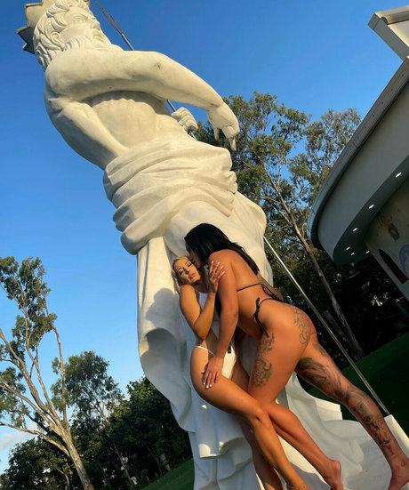 Foto di nudo di fuga di OnlyFans di Hyiey Vernon