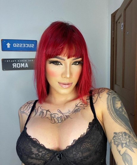 Foto di nudo di fuga di OnlyFans di Ana Carolina