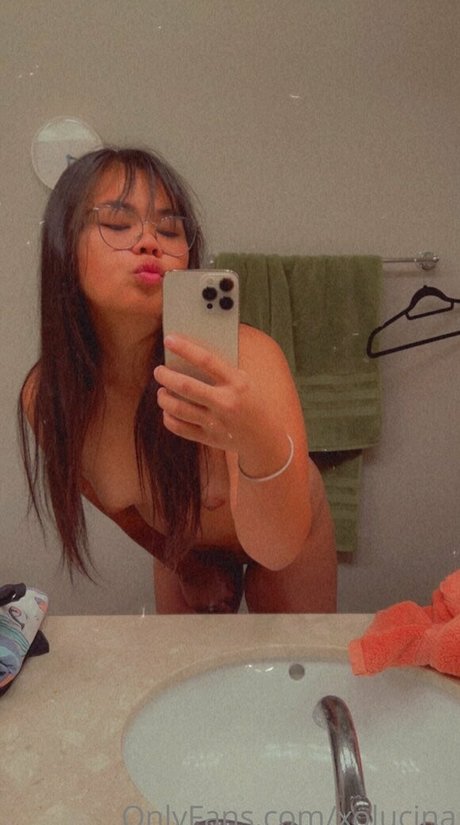 Foto di nudo di fuga di OnlyFans di Xolucina