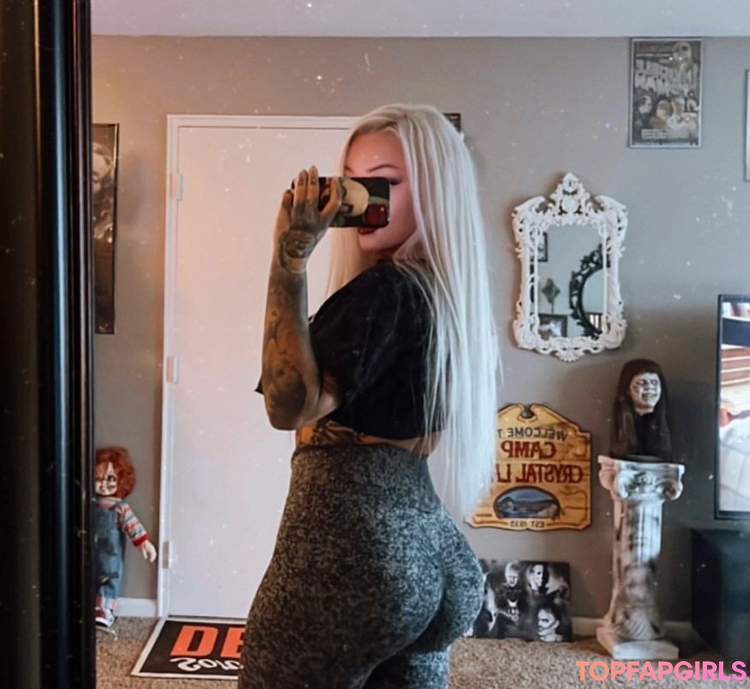Foto di nudo di fuga di OnlyFans di Screamqueen68 #9 Foto di nudo di fuga di OnlyFans di Screamqueen68 #9
