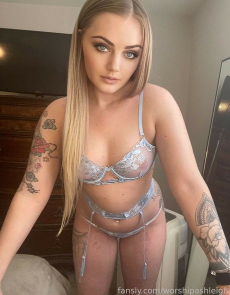 Foto di nudo di fuga di OnlyFans di Worshipashleigh