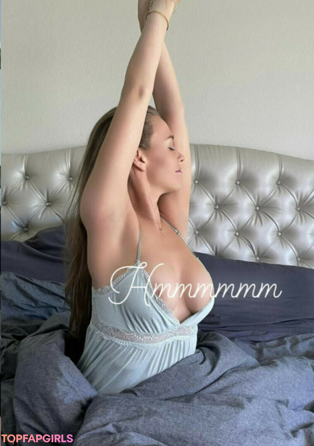 Foto di nudo di fuga di OnlyFans di Laura Mueller #8 Foto di nudo di fuga di OnlyFans di Laura Mueller #8