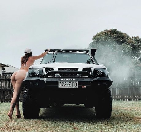 Foto di nudo di fuga di OnlyFans di Diesel Dana