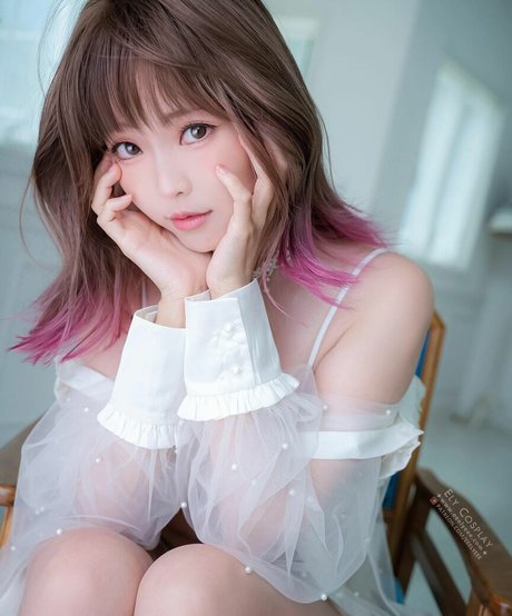 Ely Cosplayer