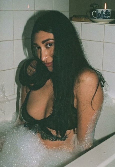 Foto di nudo di fuga di OnlyFans di The13thgrave