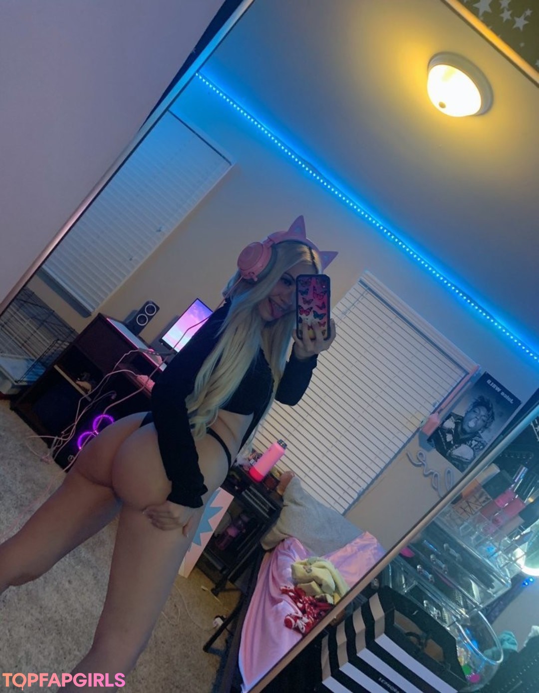 Foto di nudo di fuga di OnlyFans di Dezzyikez #18 Foto di nudo di fuga di OnlyFans di Dezzyikez #18