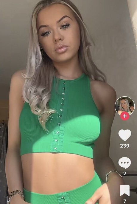Hollyxfoster