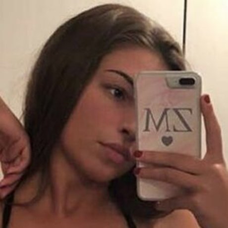 Foto di nudo di fuga di OnlyFans di Zara Mcdermott