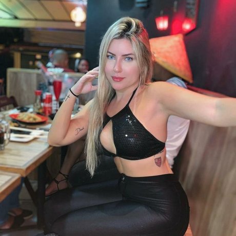 Foto di nudo di fuga di OnlyFans di Libiaximenes