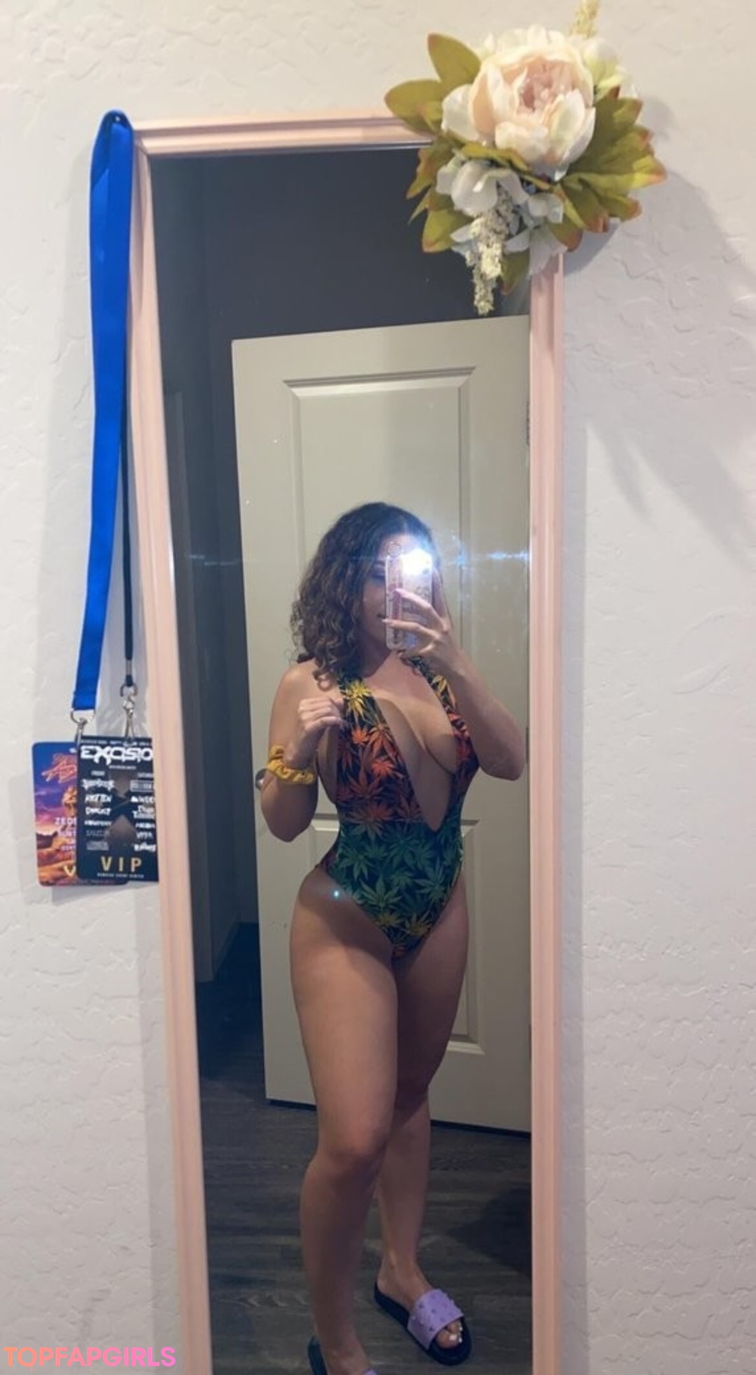 Foto di nudo di fuga di OnlyFans di Alexis Pierce #25 Foto di nudo di fuga di OnlyFans di Alexis Pierce #25