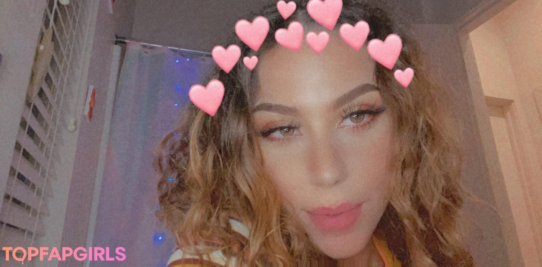 Foto di nudo di fuga di OnlyFans di Alexis Pierce #27 Foto di nudo di fuga di OnlyFans di Alexis Pierce #27