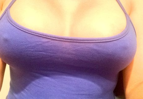 Foto di nudo di fuga di OnlyFans di Shana Mangatal