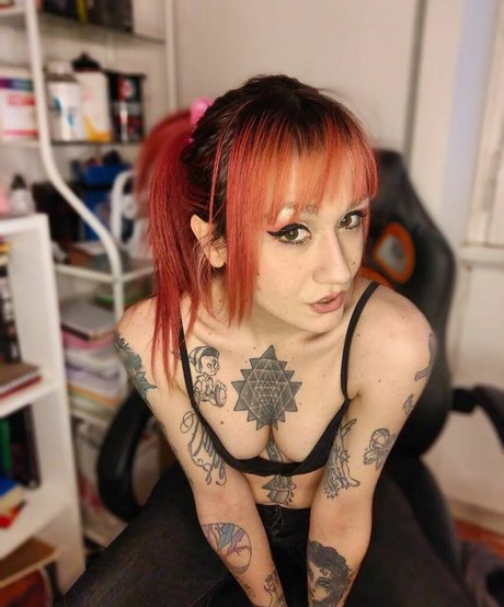 Redfoxy12