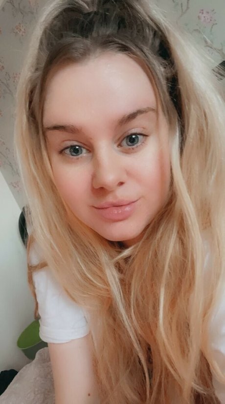 Foto di nudo di fuga di OnlyFans di Owlbie