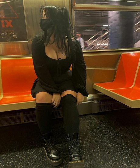 Foto di nudo di fuga di OnlyFans di Noodlexgoddess