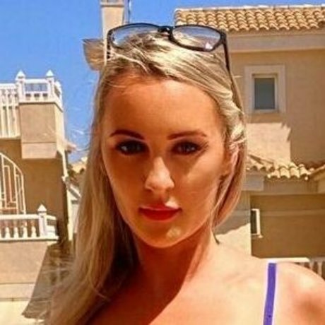 Foto di nudo di fuga di OnlyFans di Sexaddict69