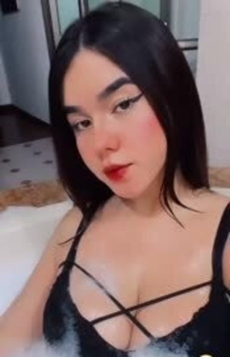 Foto di nudo di fuga di OnlyFans di Natalia Beltran