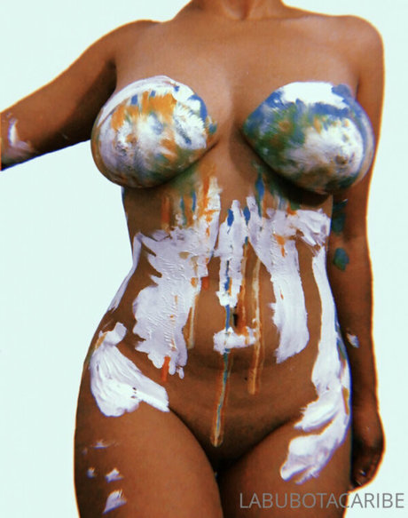 Foto di nudo di fuga di OnlyFans di Curlsnoriega