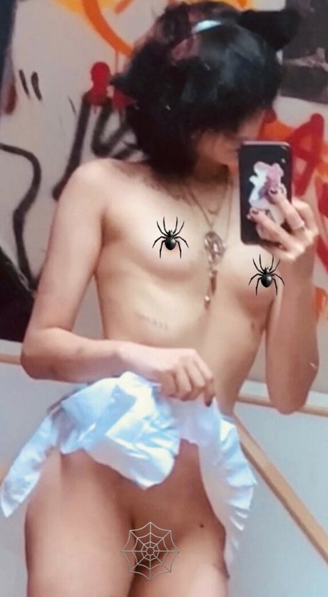 Foto di nudo di fuga di OnlyFans di Vomitboyx