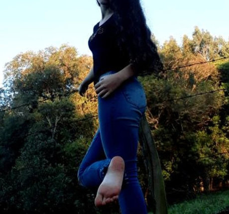Foto di nudo di fuga di OnlyFans di Friends Pretty Feet