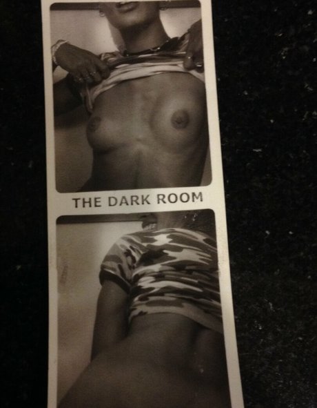 Foto di nudo di fuga di OnlyFans di Adwoa Aboah