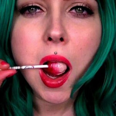 TheOneLilium ASMR