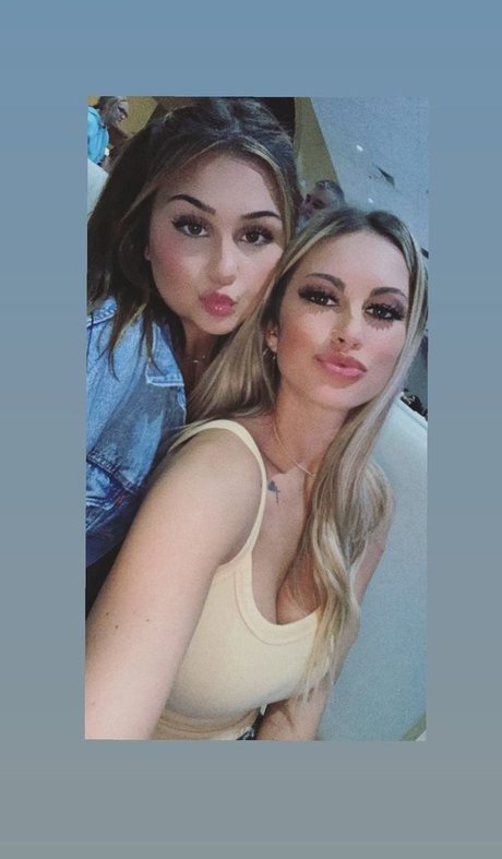 Foto di nudo di fuga di OnlyFans di Kayla Lynne Hilton