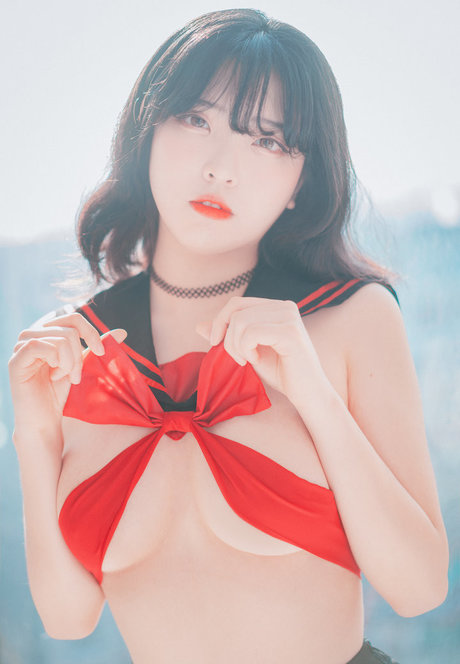 Foto di nudo di fuga di OnlyFans di Hana Song